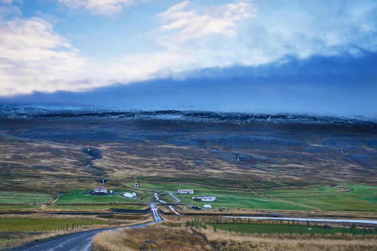 Solvanes Farmholidays Varmahlid  Kültér fotó